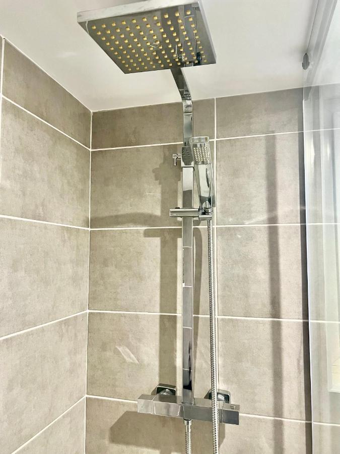 La Douceur De L'Allier, Proche Gare, Avec Services Premium, By Primo C0Nciergerie Apartman Moulins  Kültér fotó